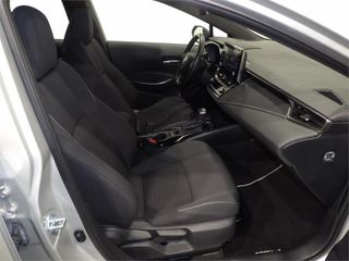 TOYOTA Corolla 1.8 125H ACTIVE TECH E-CVT