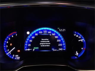 TOYOTA Corolla 1.8 125H ACTIVE TECH E-CVT