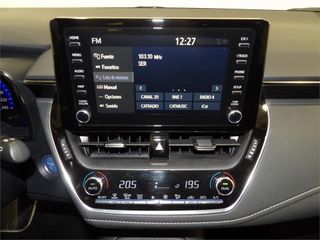 TOYOTA Corolla 1.8 125H ACTIVE TECH E-CVT