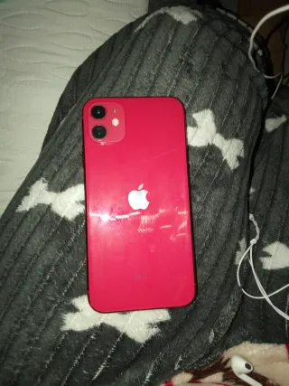 iPhone 11 Rojo