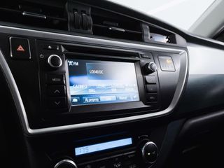 Toyota Auris Auris Hybrid Advance