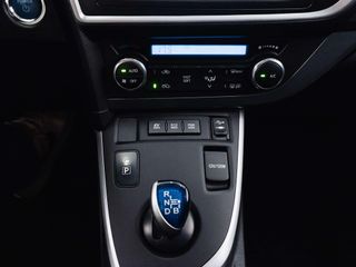 Toyota Auris Auris Hybrid Advance