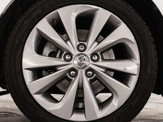 Toyota Auris Auris Hybrid Advance