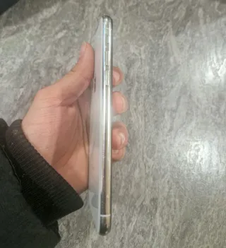 iPhone XS 64GB Argento