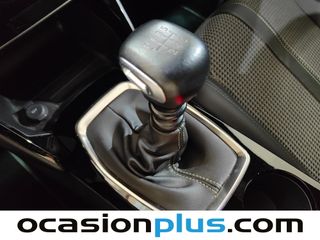 Peugeot 2008 PureTech 130 S&S GT 96 kW (130 CV)