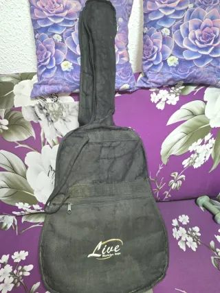 Guitarra Acústica Negra