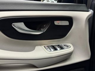 MERCEDES_BENZ Clase V 220 d Avantgarde Extralargo