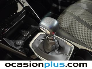 Peugeot 2008 PureTech 130 S&S GT 96 kW (130 CV)