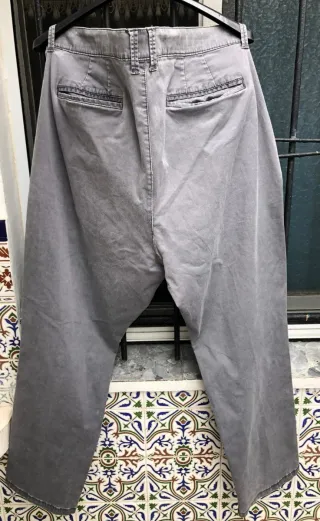 Pantalón gris talla XXXL