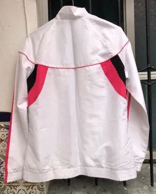 Chaqueta deportiva cortavientos Adidas Blanca y Ro