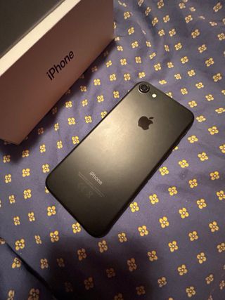 iPhone 7 (prezzo trattabile ) funzionante in tutto