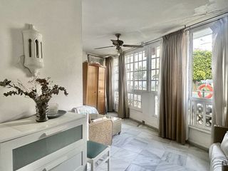 Piso en venta en Los Jardines de Marbella - La Ermita en Marbella