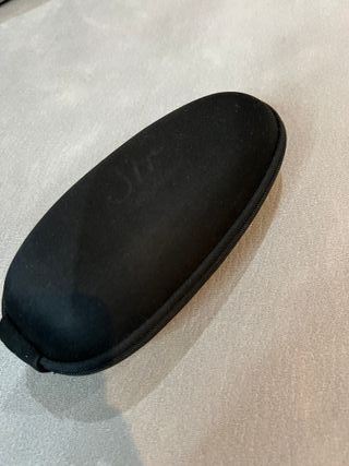 Funda de gafas negra