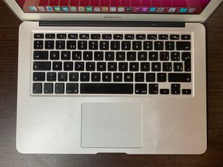 MacBook Air Intel Core i5