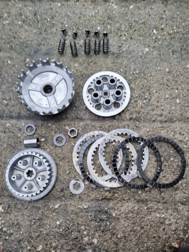 Embrague Suzuki RMX50