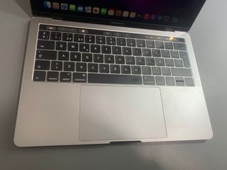 MacBook Pro i5 8GB RAM 250GB SSD