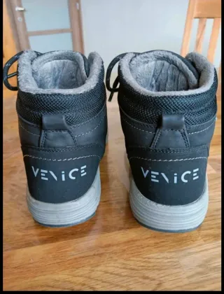 Scarponcini donna caldi neri grigi