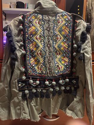 Chaqueta Zara Verde Militar Talla M