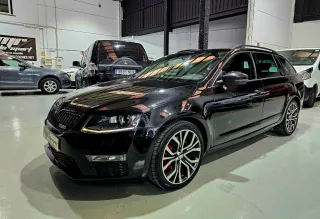 Skoda Octavia RS 220