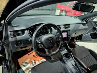 Skoda Octavia RS 220