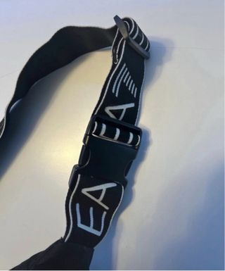 Riñonera Banana Emporio Armani Negra EA7