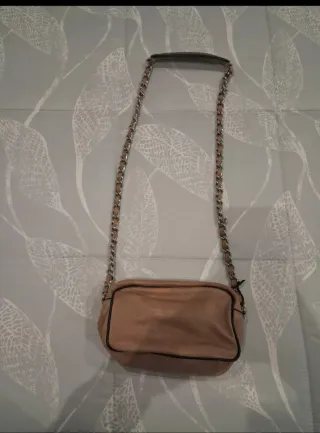 Bolso de piel Bimba y Lola Beige y Negro