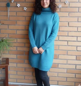 Vestido de punto Zara cuello alto