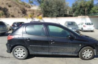 Bandeja trasera peugeot 206 1.4 g 97591