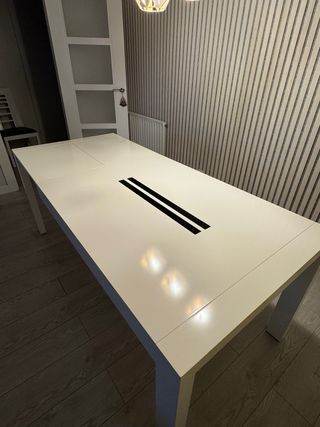 Mesa comedor y 6 sillas