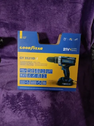 Taladro percutor 21V Goodyear nuevo a estrenar