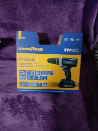 Taladro percutor 21V Goodyear nuevo a estrenar