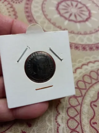 Dos monedas bajo el Imperio