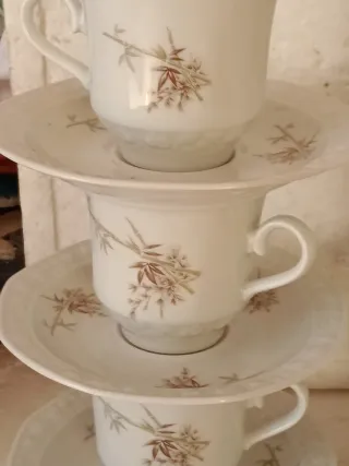 Servizio 6 Tazze Porcellana con Piattini