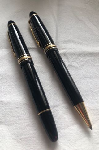 Pluma y bolígrafo Montblanc Meisterstück