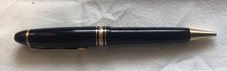 Pluma y bolígrafo Montblanc Meisterstück