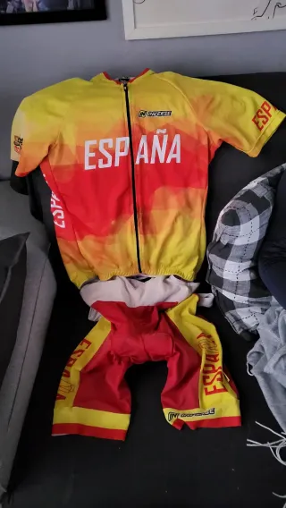 Ropa Ciclismo Profesional