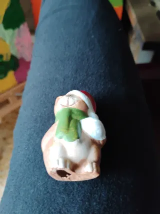 Statuina gatto Natale terracotta dipinta