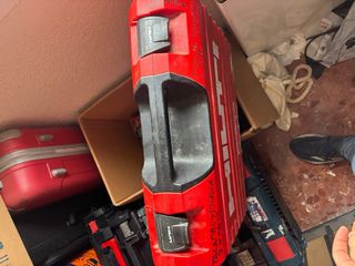 Maleta Hilti Roja