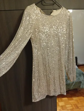 Vestido fiesta lentejuelas Stradivarius Talla S