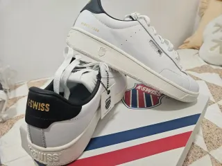 Zapatillas K-Swiss Blancas y Negras