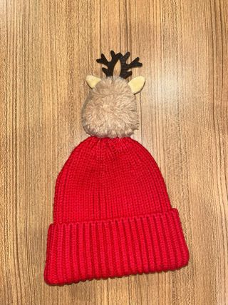 Cappello H&M con renna rosso bambino