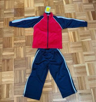 Chándal mc yadra talla 2-3 años nuevo