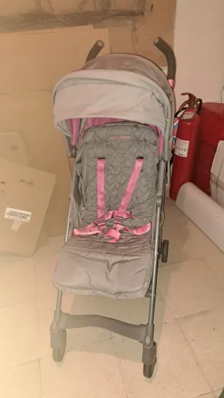 Carro de bebé McLaren gris y rosa