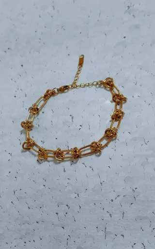 Pulsera Eslabones Nudos Dorado Acero inoxidable