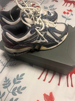 New Balance 1906a Azul y Blanco