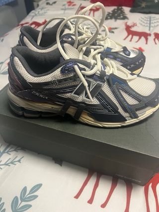 New Balance 1906a Azul y Blanco