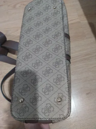 Bolso Guess de mano noreen girlfriend