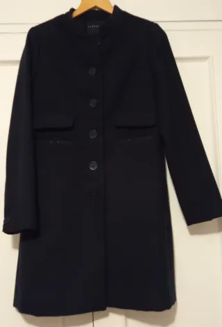 Abrigo azul marino de mujer