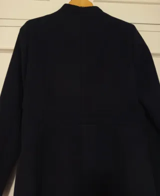 Abrigo azul marino de mujer