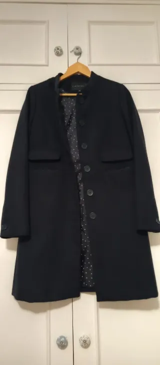 Abrigo azul marino de mujer